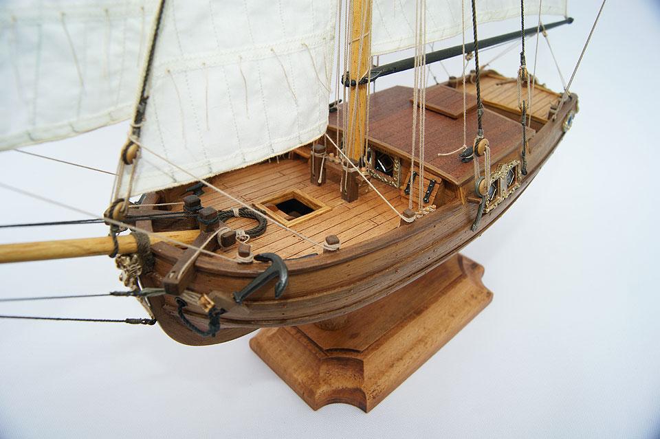 Модель исторического парусника: яхта «Гретель»