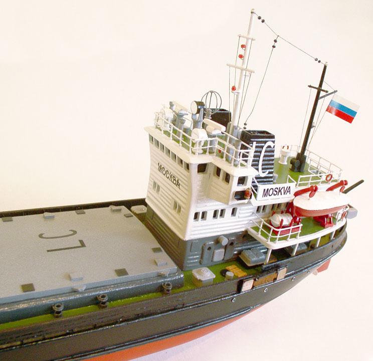 Модель корабля: Речной сухогруз «Москва»