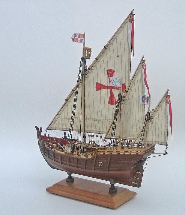 Модель парусника: каравелла Колумба «Нинья»